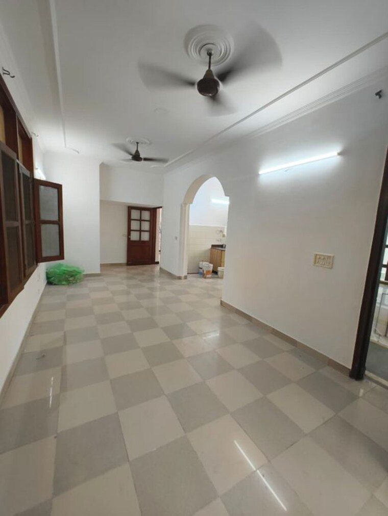 Room, unitech-infospace 3 Bedroom 520 Sq.Ft. Apartment In Sector 21 Gurgaon 10640576