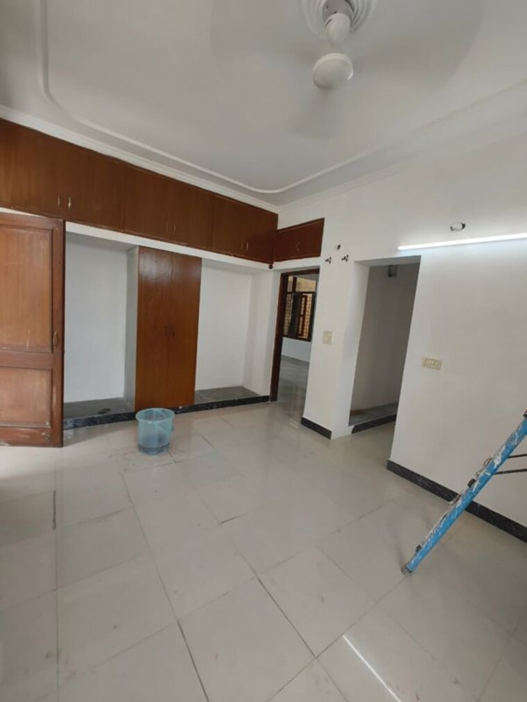 Room, unitech-infospace 3 Bedroom 520 Sq.Ft. Apartment In Sector 21 Gurgaon 10640576
