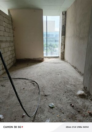 Utility Room in  Shop at Mahesh Crescent Heights, Amar Shaheed Path – for Sale