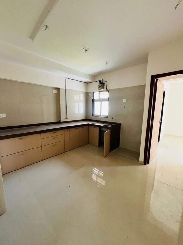 Room, je-and-vee-madhuban 3.5 Bedroom 1000 Sq.Ft. Apartment In Malad East Mumbai 10640608