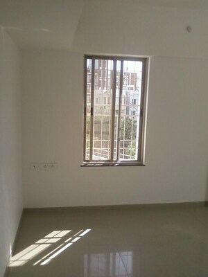 Bedroom in 3 BHK Apartment at Lokmanya Colony – for Rent