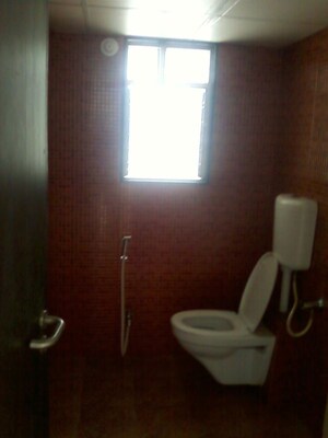 Bathroom in 3 BHK Apartment at Lokmanya Colony – for Rent