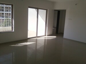 Living Room in 3 BHK Apartment at Lokmanya Colony – for Rent