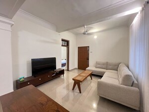 Living Room in 2.5 BHK Apartment at Bandra West – for Rent