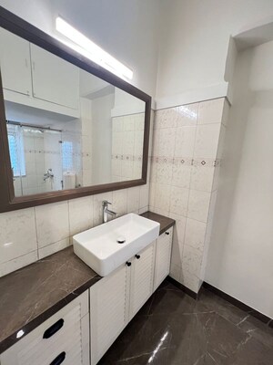 Bathroom in 2.5 BHK Apartment at Bandra West – for Rent