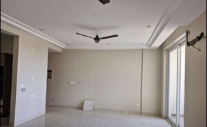 Room in 3 BHK Apartment at Skyline Elevate, Ramgarh Bhudda – for Rent