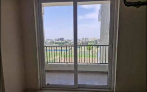 Room in 3 BHK Apartment at Skyline Elevate, Ramgarh Bhudda – for Rent