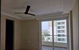 Room in 3 BHK Apartment at Skyline Elevate, Ramgarh Bhudda – for Rent