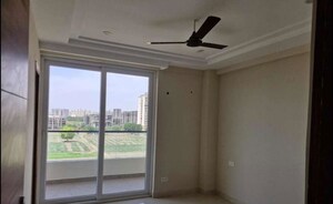 Room in 3 BHK Apartment at Skyline Elevate, Ramgarh Bhudda – for Rent