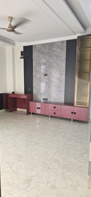 Bathroom in 2 BHK Apartment at Ansal Plaza Sector-23, Sector 23 – for Rent