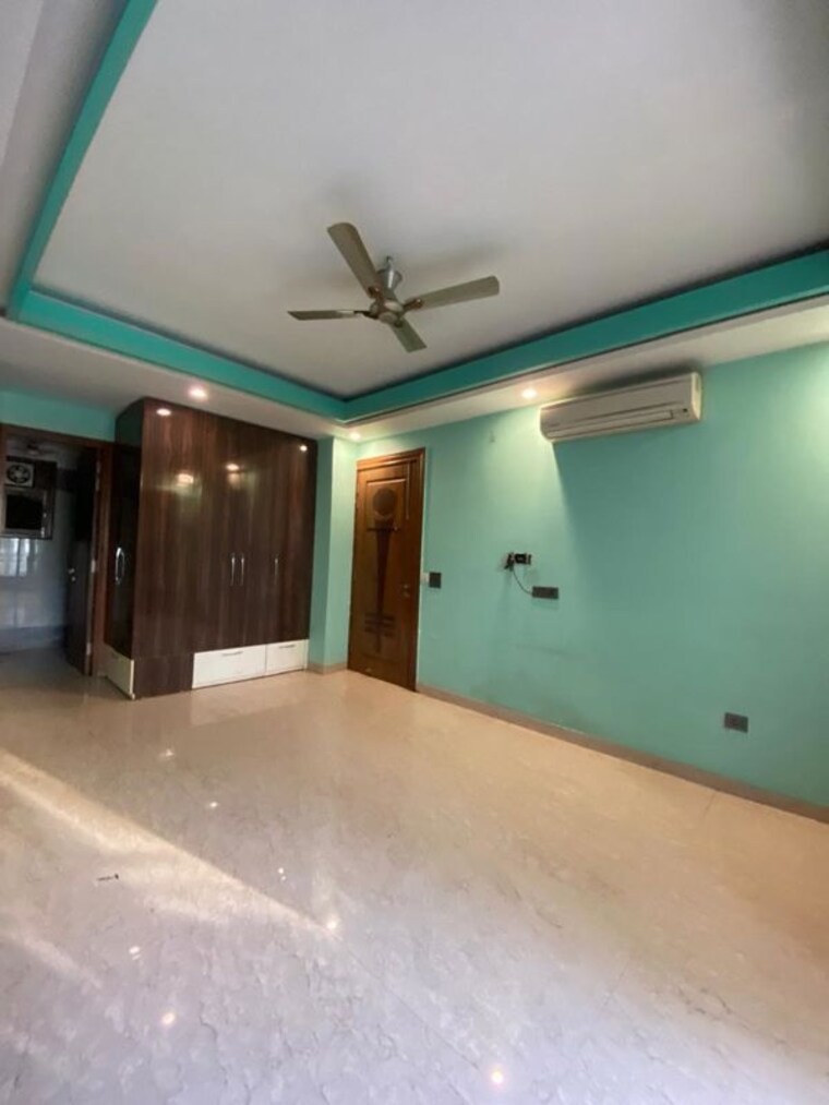 Room, ansal-plaza-sector-23 2 Bedroom 520 Sq.Ft. Apartment In Sector 23 Gurgaon 10640643