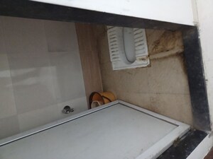 Bathroom in 2 BHK Apartment at Shi Ganesh Darshan, Ghansoli – for Rent