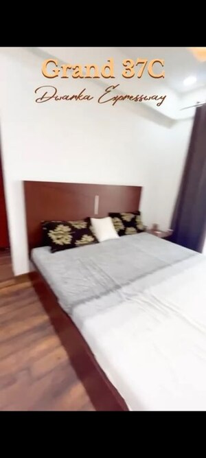 Bedroom in 4 BHK Apartment at Sare Home, Sector 92 – for Sale