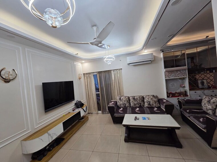 Living Room, phi ii greater noida 3 Bedroom 1481 Sq.Ft. Apartment In Phi Ii Greater Noida Greater Noida 10640663