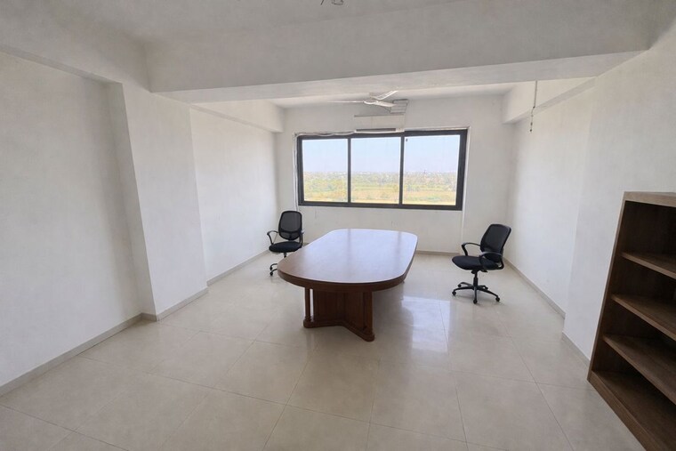 Team Area, sanand Commercial Office Space 7500 Sq.Ft. In Sanand Ahmedabad 10640642