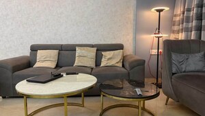 Team Area in 2 BHK Apartment at Omkar Ananta, Goregaon East – for Rent