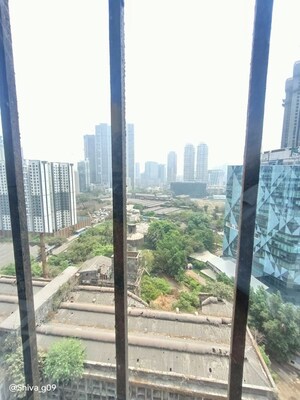  Pg – Exterior View View at Upper Worli - for Rent