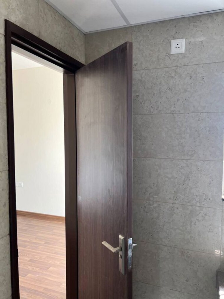 Room, ramprastha-skyz 3 Bedroom 1600 Sq.Ft. Apartment In Sector 37d Gurgaon 10639720