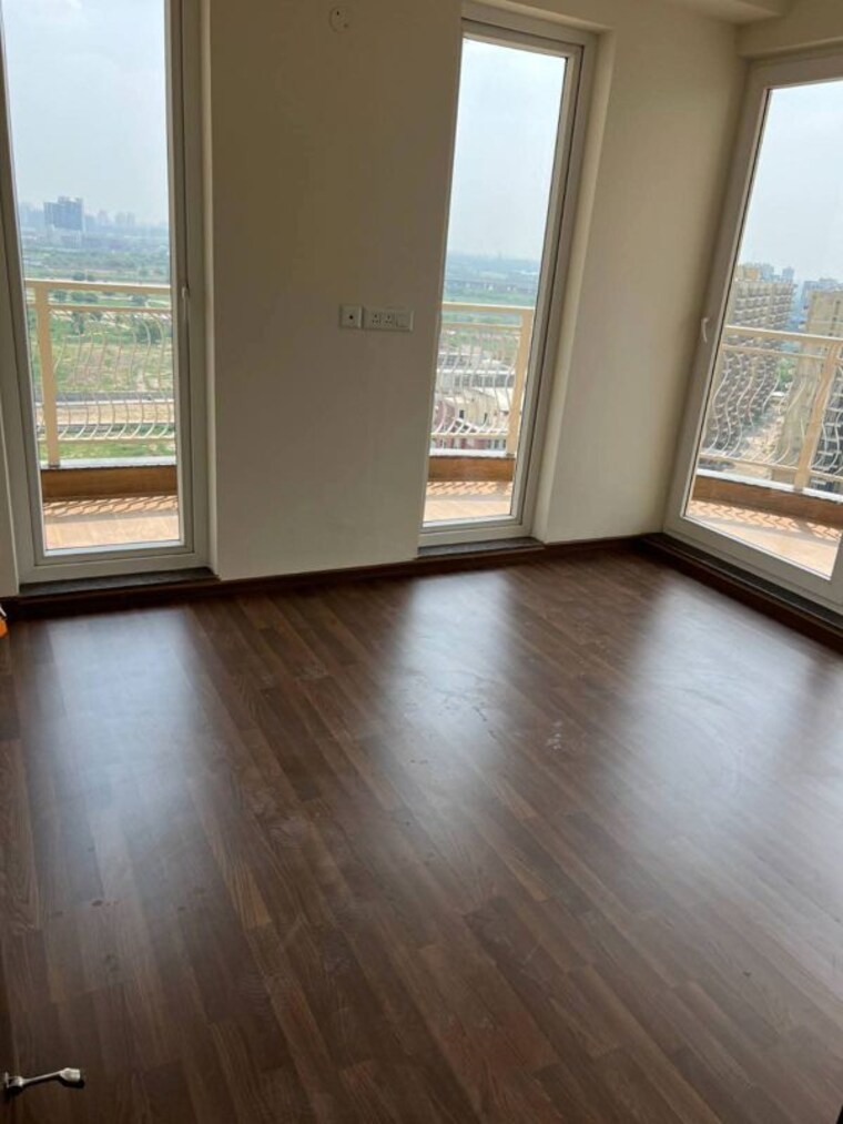 Room, ramprastha-skyz 3 Bedroom 1600 Sq.Ft. Apartment In Sector 37d Gurgaon 10639720