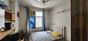 Room in 3 BHK Apartment at Mahagun Mywoods, Sector 16c Greater Noida – for Sale