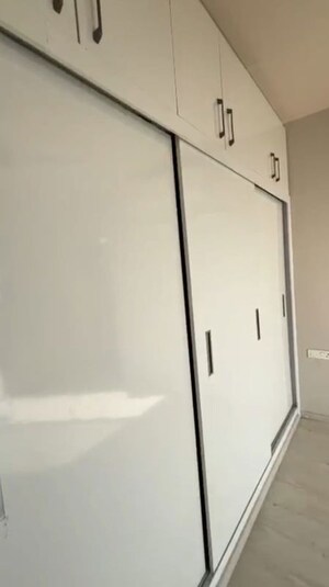 Furnished Amenities in 3 BHK Apartment at M3M Heights, Sector 65 – for Sale