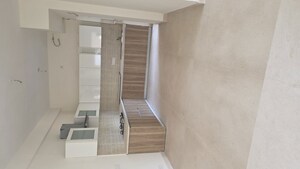 Building Lobby in 3 BHK Builder Floor at BPTP Amstoria, Sector 102 – for Sale