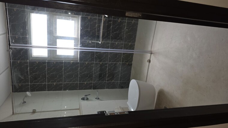 Kitchen, bptp-amstoria 3 Bedroom 2182 Sq.Ft. Builder Floor In Sector 102 Gurgaon 10640738
