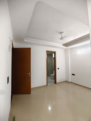 1 BHK Apartment For Rent in Saket