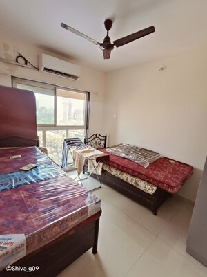 Bedroom in  Pg at Upper Worli – for Rent