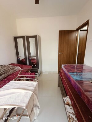 Bedroom in  Pg at Upper Worli – for Rent