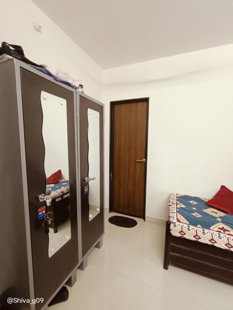 Bedroom, upper worli Pg For Boys & Girls In Upper Worli 10640749