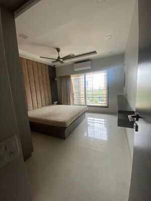 Room in 1 BHK Apartment at Gurukrupa Marina Enclave, Malad West – for Rent