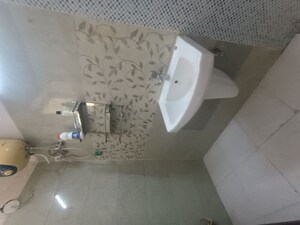 Bathroom in 3.5 BHK Villa at Amrapali Riverview, Amrapali Leisure Valley – for Rent