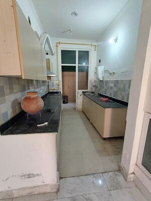 Kitchen in 3.5 BHK Villa at Amrapali Riverview, Amrapali Leisure Valley – for Rent
