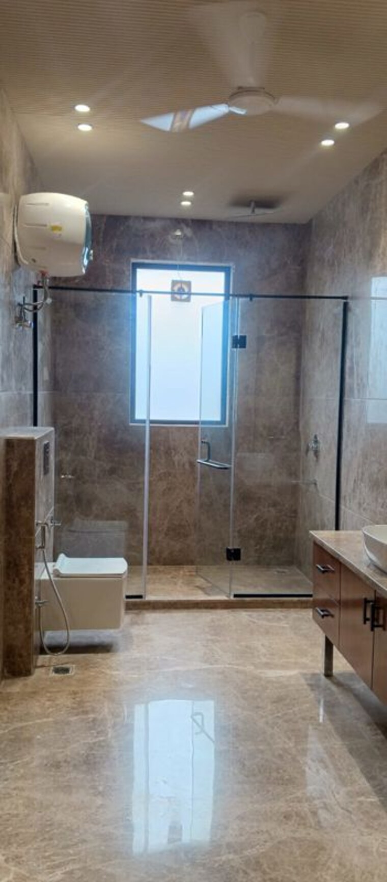 Bathroom, vasant kunj 4 Bedroom 3000 Sq.Ft. Villa In Vasant Kunj Delhi 10640794