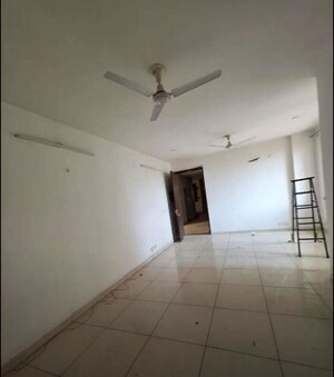 Bathroom in 3 BHK Apartment at Motiaz Royal Citi, Ambala Highway – for Rent