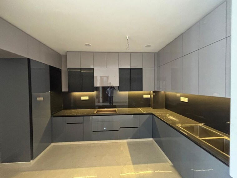 Kitchen, emaar-marbella 3.5 Bedroom 2800 Sq.Ft. Apartment In Sector 66 Gurgaon 10640789