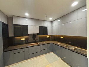 Kitchen in 3.5 BHK Apartment at Emaar Marbella, Sector 66 – for Rent