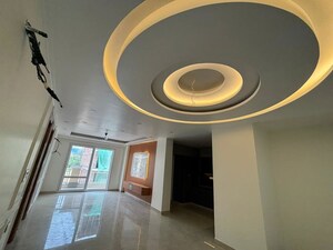 Bathroom in 3.5 BHK Apartment at Emaar Marbella, Sector 66 – for Rent