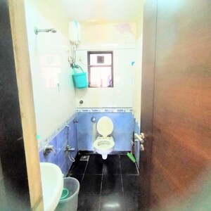 Bathroom in 2 BHK Apartment at Chembur – for Rent