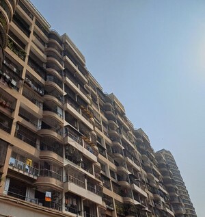 2 BHK Apartment For Sale in Trishul Patel Heights, Ghansoli