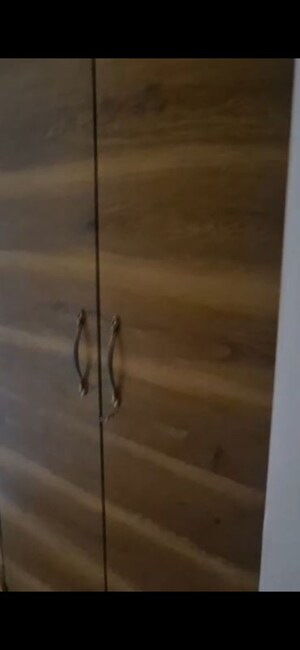 Furnished Amenities in 3 BHK Apartment at Worli – for Rent