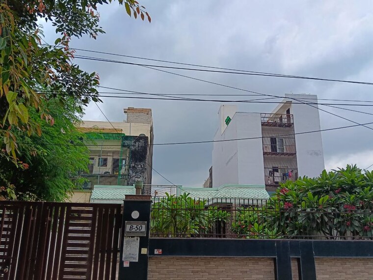 Exterior View, sector 43  360 Sq.Mt. Plot In Sector 43 Noida 10640783