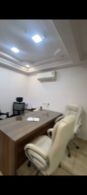  Office Space For Rent in Pitampura