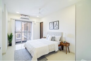 4 BHK Apartment For Rent in Rustomjee Seasons Bandra East, Bandra East