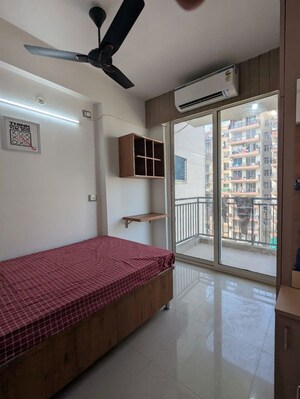 Bedroom in 2 BHK Apartment at Suncity Avenue 102, Sector 102 – for Rent
