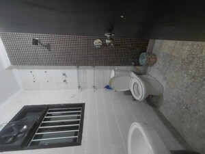 Bathroom in 2 BHK Builder Floor at Janakpuri – for Rent