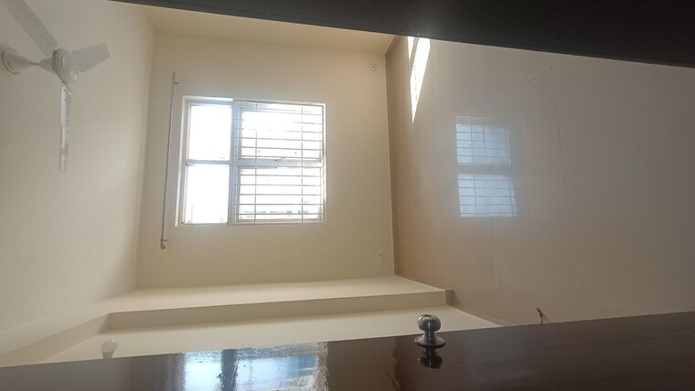 Room, mahagun-mywoods 3 Bedroom 1235 Sq.Ft. Apartment In Sector 16c Greater Noida Greater Noida 10640893