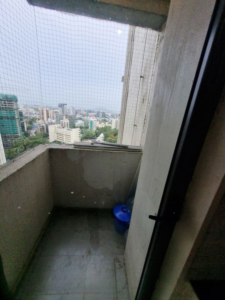Kitchen, rustomjee-paramount 4 Bedroom 1950 Sq.Ft. Apartment In Khar West Mumbai 10640843