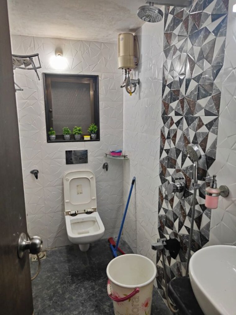 Bathroom, gokul-dham-chs 2 Bedroom 650 Sq.Ft. Apartment In Goregaon East Mumbai 10640896